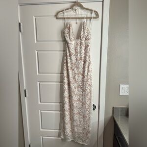 Bobbles & Lace Maxi White Lace Dress Size Medium